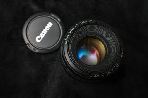 Canon 50mm 4 - ef, f/1.4